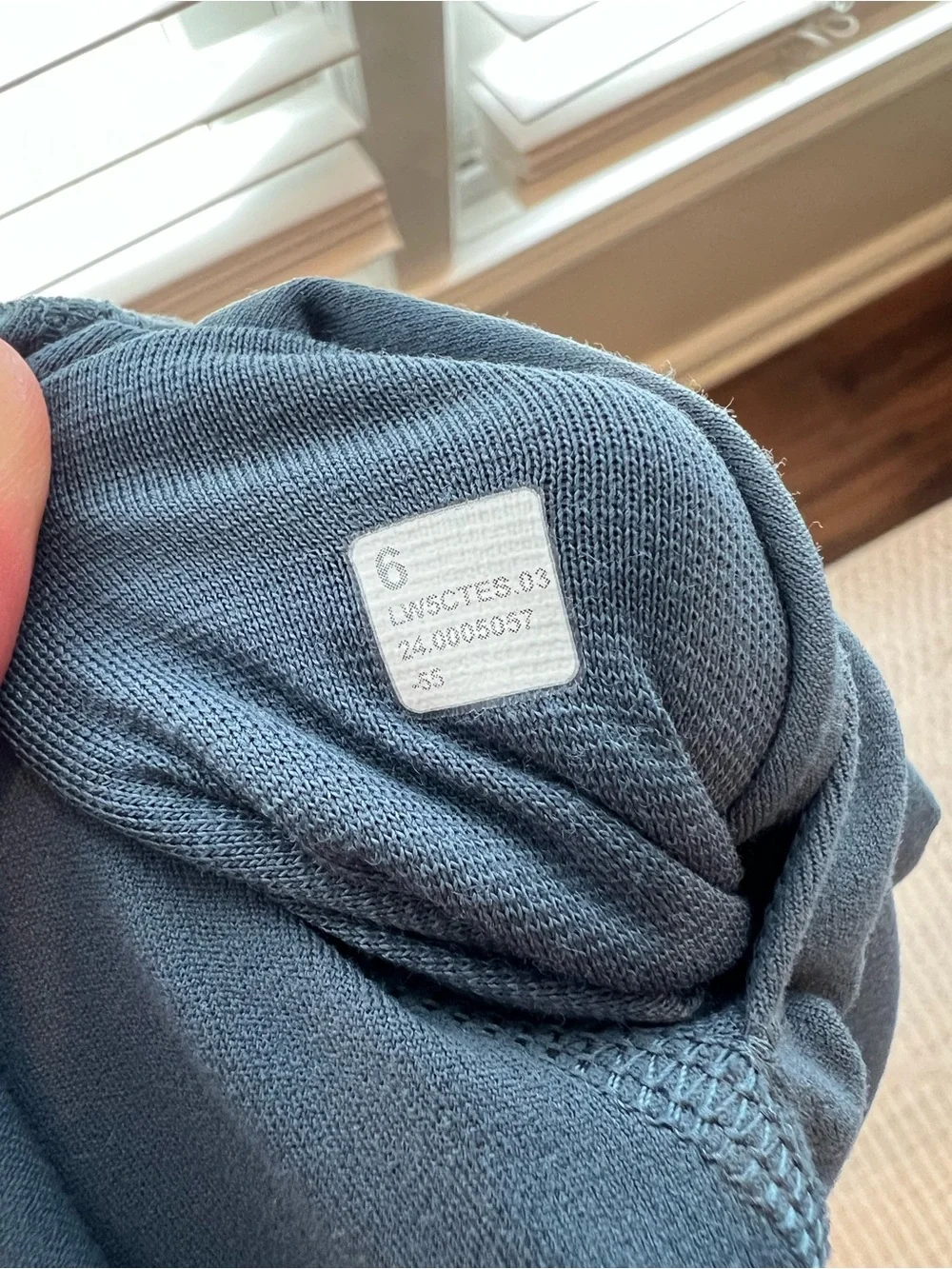 Lululemon Align leggings - size 6